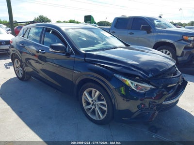 INFINITI QX30 2018