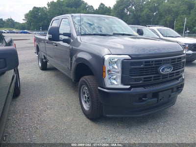 FORD F-250 2024