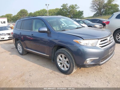 TOYOTA HIGHLANDER 2012