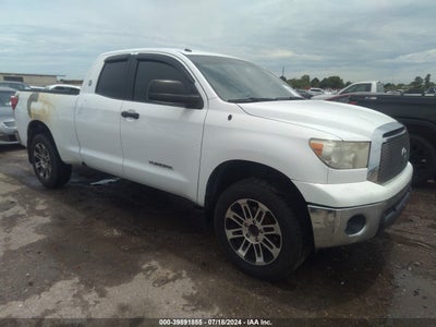 TOYOTA TUNDRA 2013