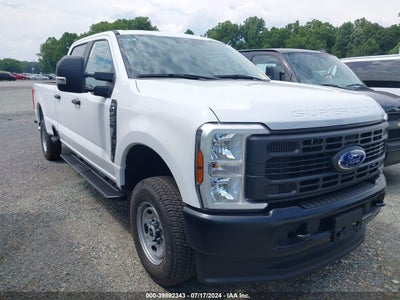 FORD F-250 2024