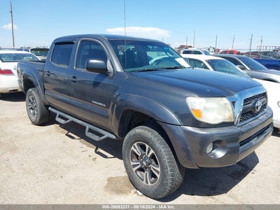 TOYOTA TACOMA 2011