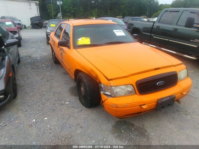 FORD CROWN VICTORIA 2010