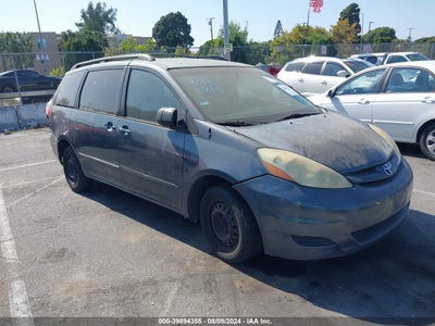 TOYOTA SIENNA 2006