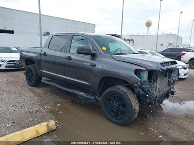 TOYOTA TUNDRA 2020