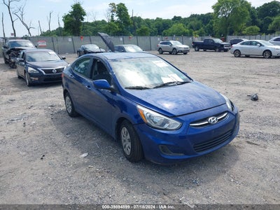 HYUNDAI ACCENT 2015