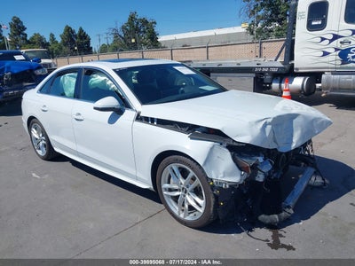 AUDI A4 2021