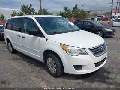 VOLKSWAGEN ROUTAN 2010