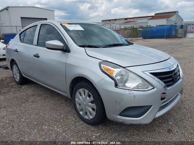 NISSAN VERSA 2019