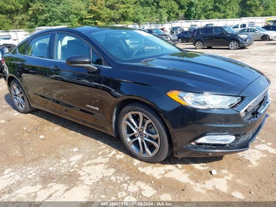 FORD FUSION HYBRID 2017