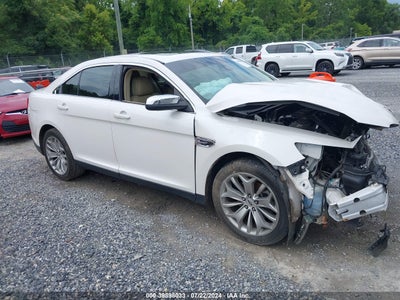 FORD TAURUS 2018