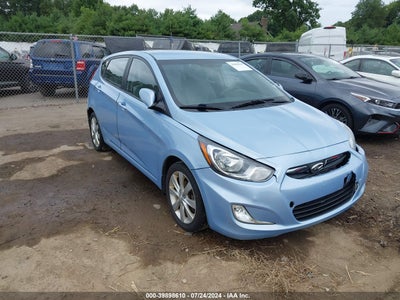 HYUNDAI ACCENT 2012