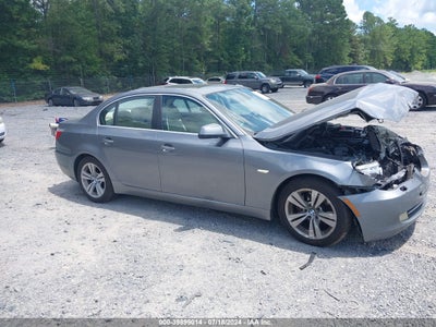 BMW 528I 2010