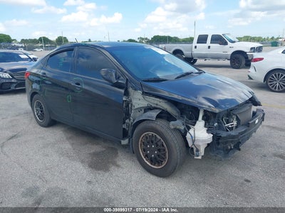 HYUNDAI ACCENT 2012
