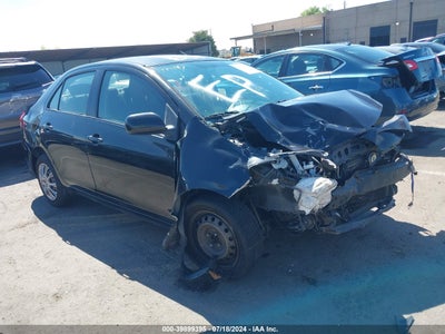 TOYOTA YARIS 2010