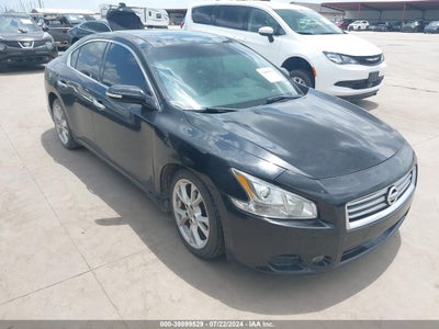 NISSAN MAXIMA 2012
