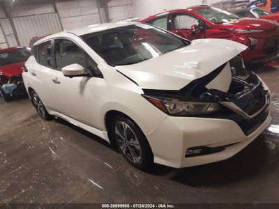 NISSAN LEAF 2021