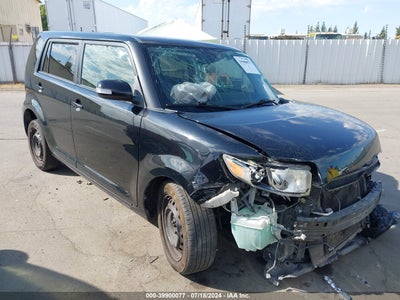 SCION XB 2014