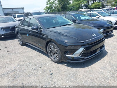 HYUNDAI SONATA HYBRID 2024