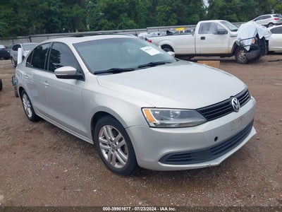 VOLKSWAGEN JETTA 2011
