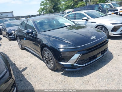 HYUNDAI SONATA HYBRID 2024