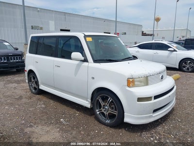 SCION XB 2005