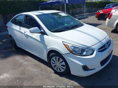 HYUNDAI ACCENT 2015