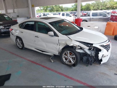 NISSAN ALTIMA 2015