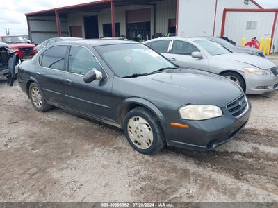 NISSAN MAXIMA 2001