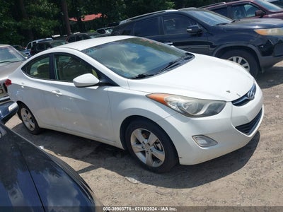 HYUNDAI ELANTRA 2013