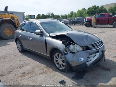 INFINITI EX35 2010