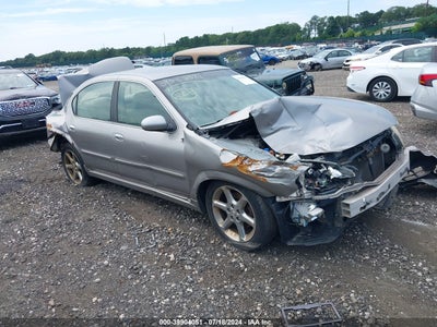 NISSAN MAXIMA 2002