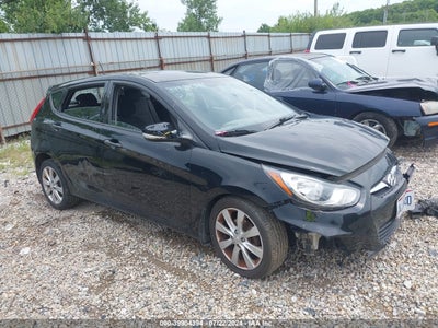 HYUNDAI ACCENT 2013