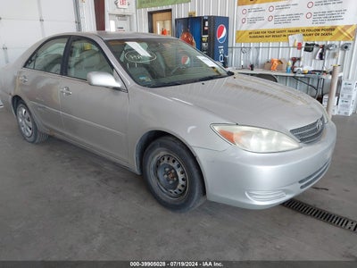 TOYOTA CAMRY 2004