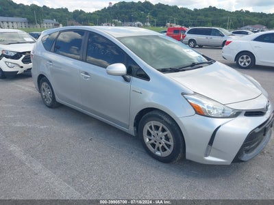 TOYOTA PRIUS V 2016