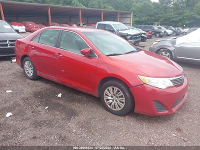 TOYOTA CAMRY 2012