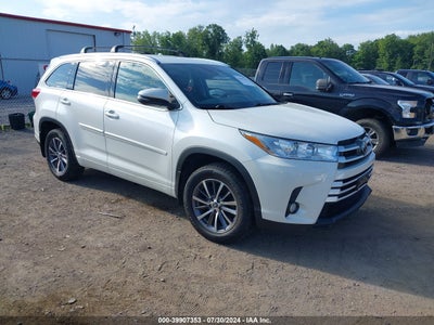 TOYOTA HIGHLANDER 2018