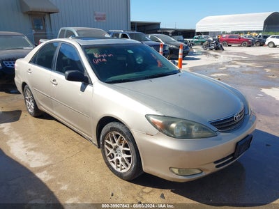 TOYOTA CAMRY 2004