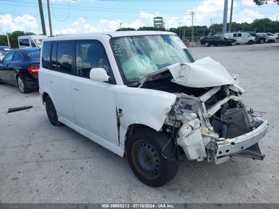 SCION XB 2004