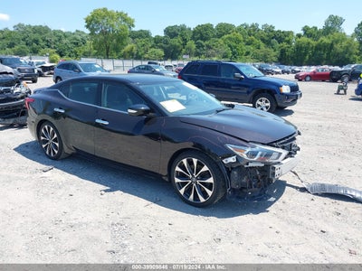 NISSAN MAXIMA 2016