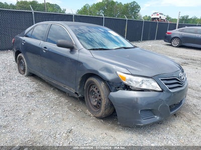 TOYOTA CAMRY 2010
