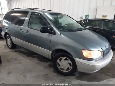 TOYOTA SIENNA 2000