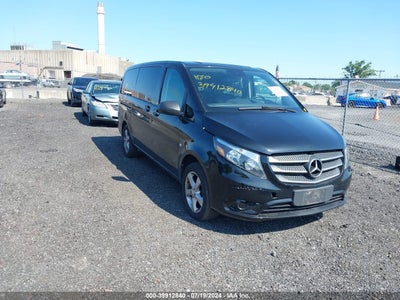 MERCEDES-BENZ METRIS 2018