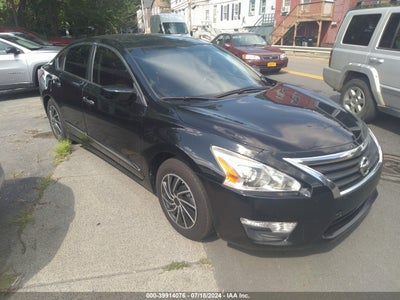 NISSAN ALTIMA 2015