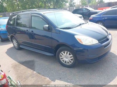 TOYOTA SIENNA 2004