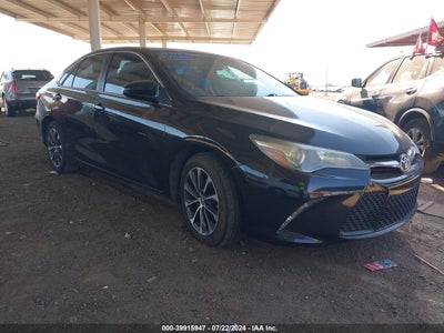 TOYOTA CAMRY 2015