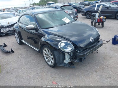 VOLKSWAGEN BEETLE 2013
