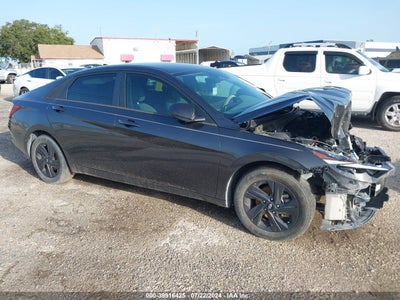 HYUNDAI ELANTRA 2022
