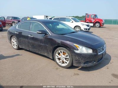 NISSAN MAXIMA 2012