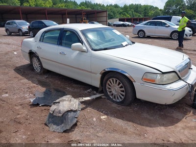LINCOLN TOWN CAR 2003